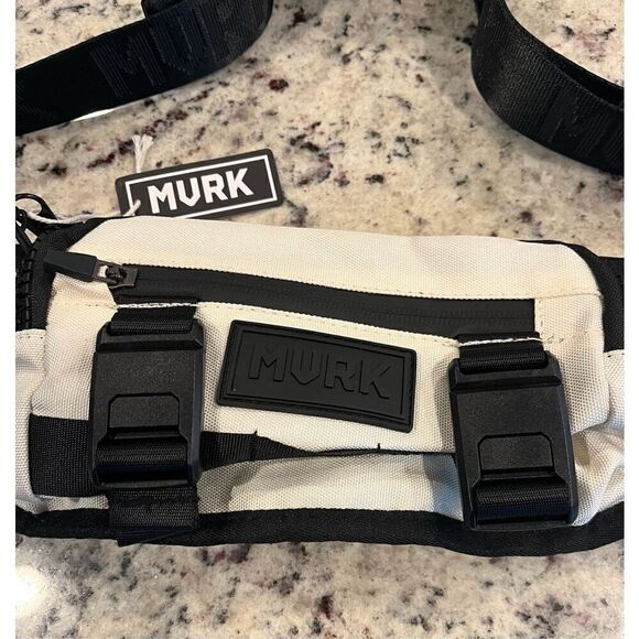 MVRK Women & Men Unisex Waist Bag Pack - Waterproof Crossbody Bag - Picture 4 of 7